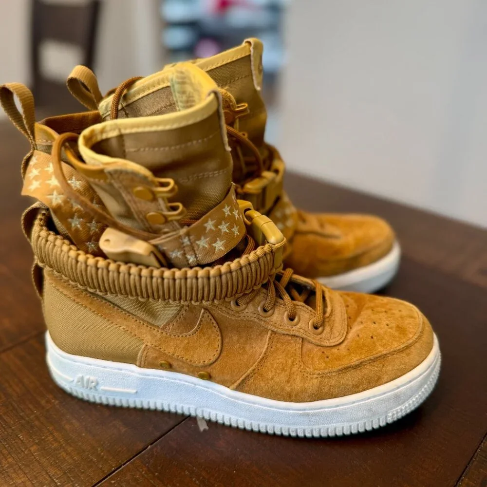 Air Force 1 High Muted Bronze Size 6.5 - Picture 1 of 3
